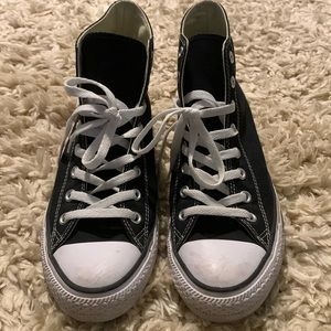 Converse Allstar Chuck Taylor Sneakers M9160. Sz 9 Black/White $60